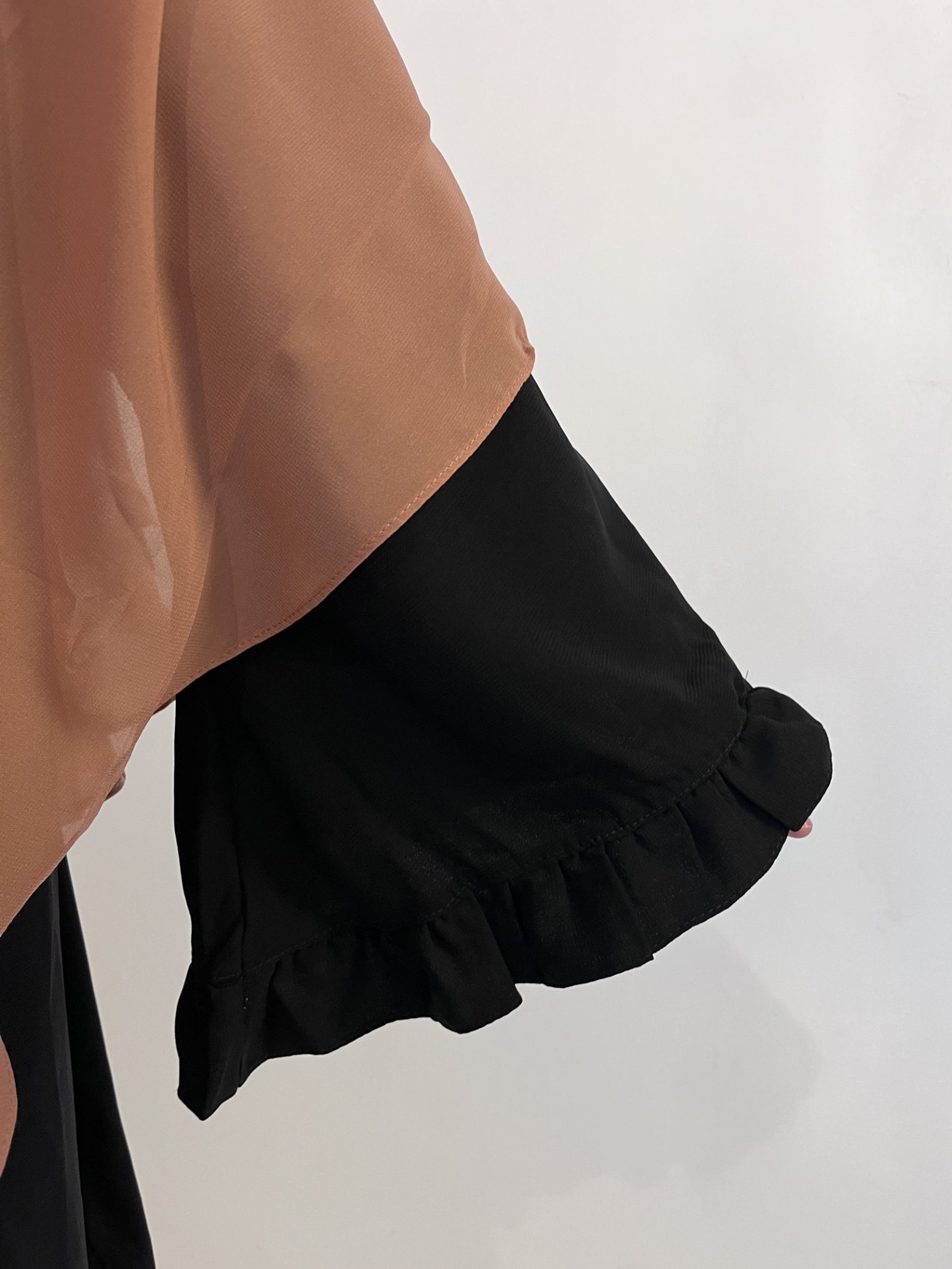 Abaya Schwarz mit Reißverschluss - elle A cette